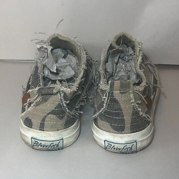 BLOWFISH Sneaker Women's Size US7-7.5 Green Tan Camo Print Slip On Shoes - Picture 3 of 10